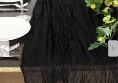 Black table runners